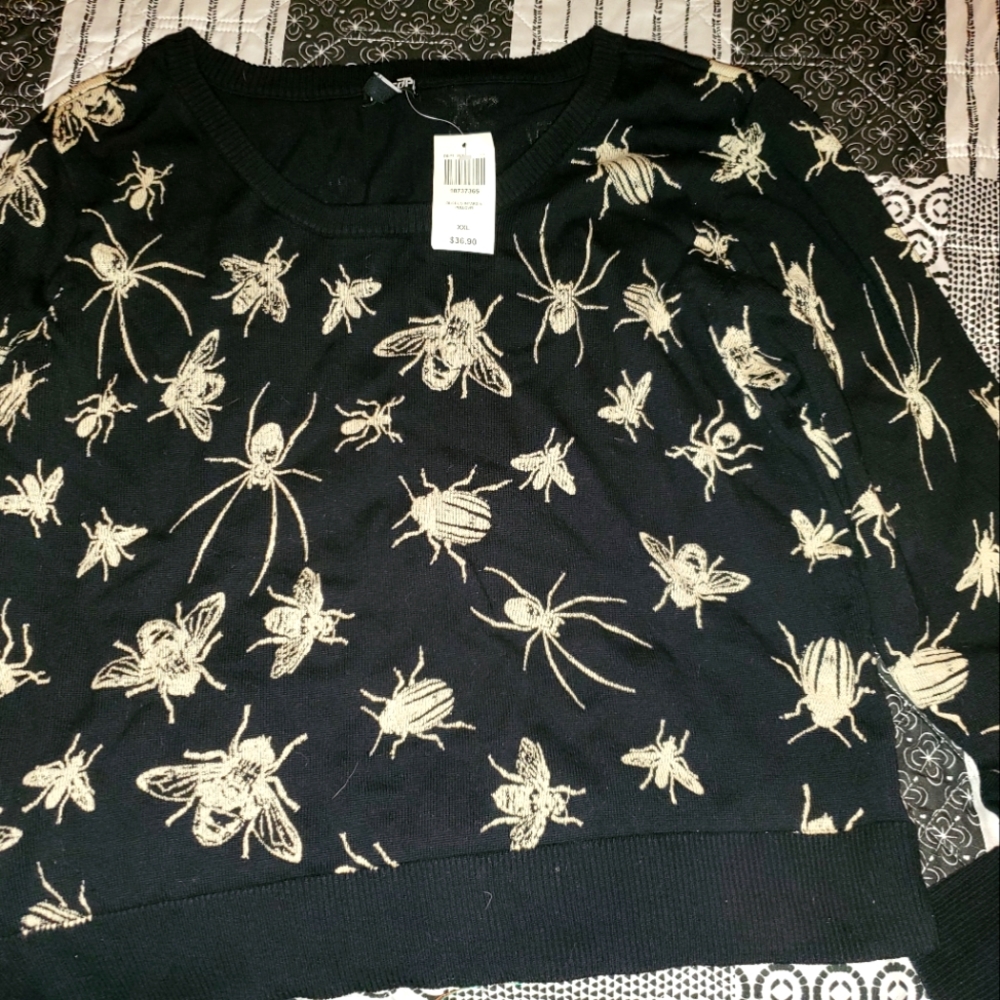 Hot Topic 2x insect sweater
